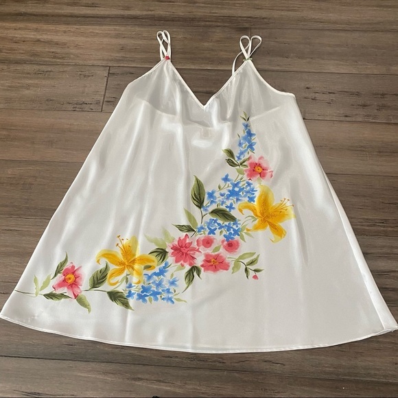 L.A. Intimates satin white floral night gown and robe chemise‎ USA made slip - Picture 9 of 14